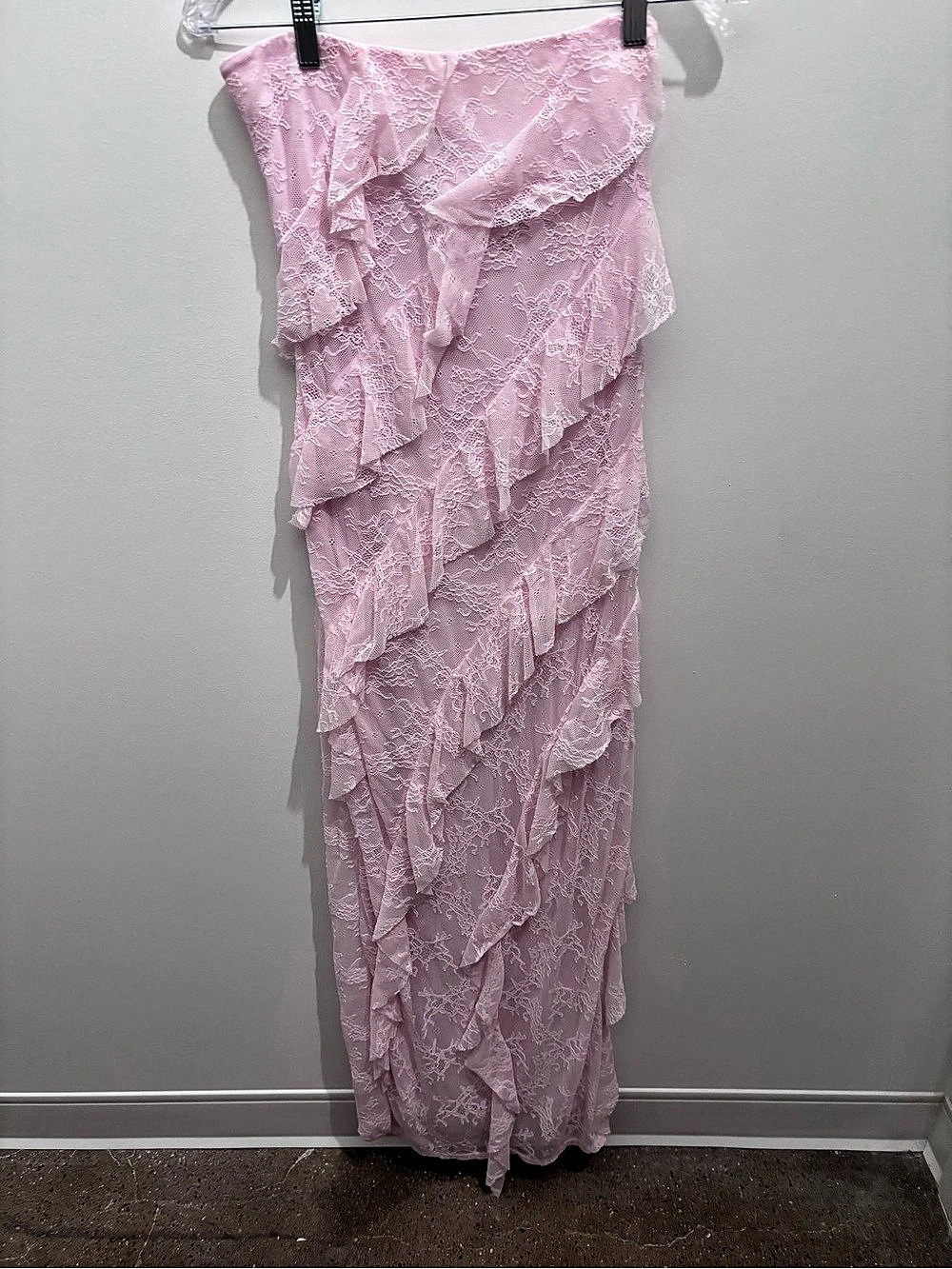 Wild Fable Pink Lace Ruffle Maxi Dress Size Small Like New